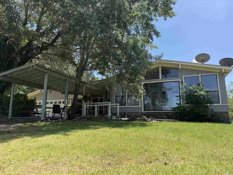 99 Johnston, Greers Ferry, AR 72067