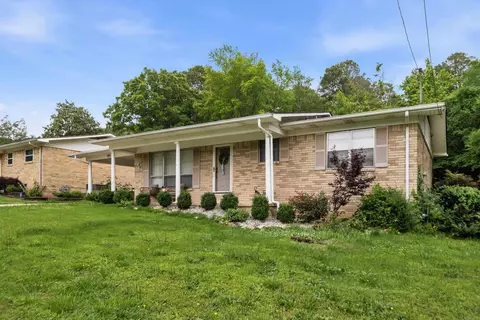 2300 Hobson Ave, Hot Springs, AR 71913