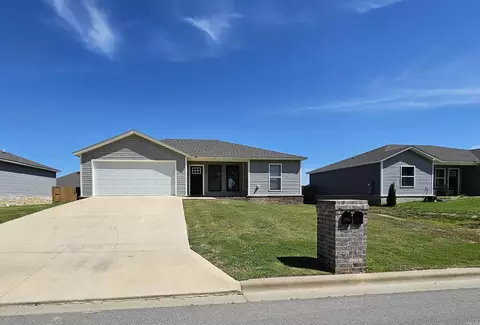 209 Formon Dr, Paragould, AR 72450