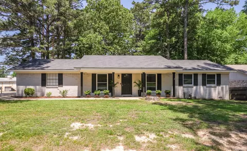 14028 Sardis Rd, Shannon Hills, AR 72103