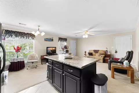 Kitchen - 2910 E Moore Apt 115 Ave #115, Searcy, AR 72143 photo 3 of 3