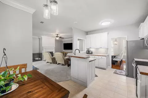 Kitchen - 116 Amy Lane Ln, Beebe, AR 72012 photo 4 of 5