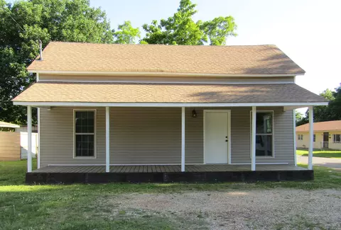 706 E Lake St, Paragould, AR 72450