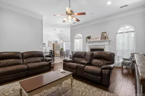 Other - 1425 River Pointe Ct, Benton, AR 72019 photo 5 of 7