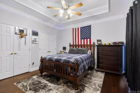 Bedroom - 1425 River Pointe Ct, Benton, AR 72019 photo 3 of 5