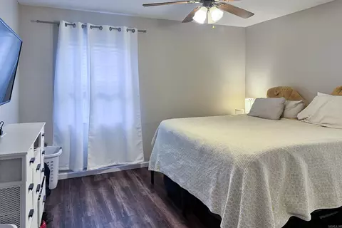 Bedroom - 1550 Leona Dr, Ashdown, AR 71822 photo 1 of 5