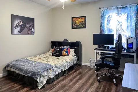 Bedroom - 1550 Leona Dr, Ashdown, AR 71822 photo 5 of 5