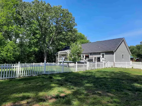 Exterior - 503 Harding, Mountain View, AR 72560 photo 4 of 15