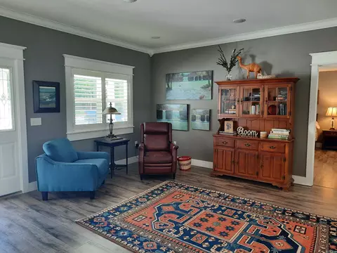 Entry Way - 503 Harding, Mountain View, AR 72560 photo 2 of 2