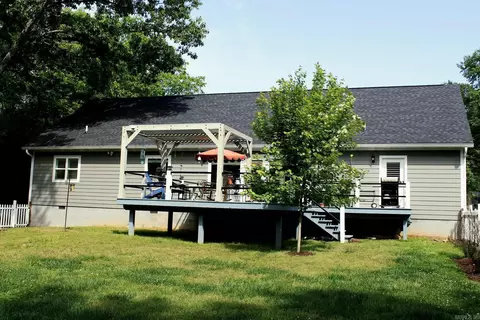 Exterior - 503 Harding, Mountain View, AR 72560 photo 7 of 15