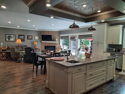 Kitchen - 503 Harding, Mountain View, AR 72560 photo 7 of 7