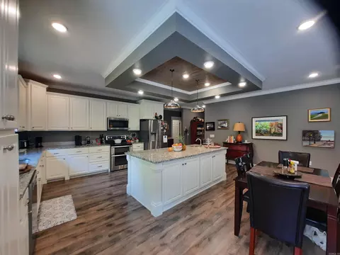 Kitchen - 503 Harding, Mountain View, AR 72560 photo 4 of 7