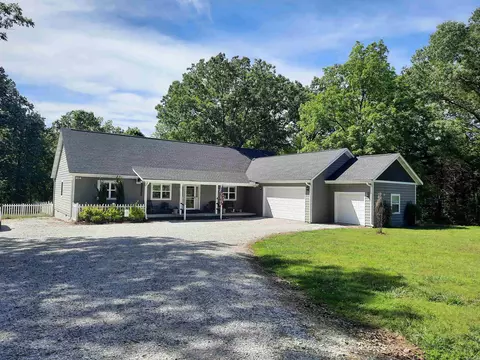 Exterior - 503 Harding, Mountain View, AR 72560 photo 5 of 15