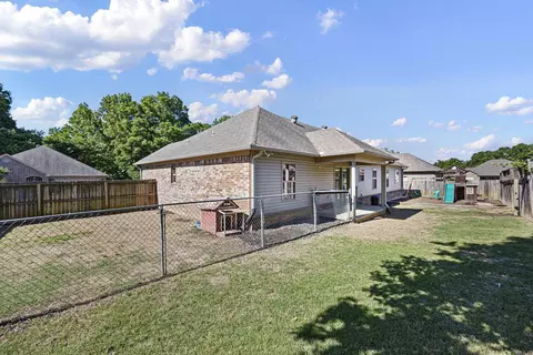 Exterior - 20 Joshua Cir, Conway, AR 72032 photo 2 of 5