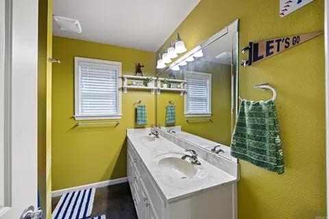Bath - 20 Joshua Cir, Conway, AR 72032 photo 3 of 3