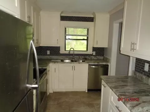 Kitchen - 85 Fraser Dr, Jacksonville, AR 72076 photo 1 of 1