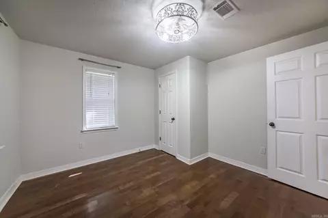 Bedroom - 3275 Old Highway 27, Marshall, AR 72650 photo 6 of 6