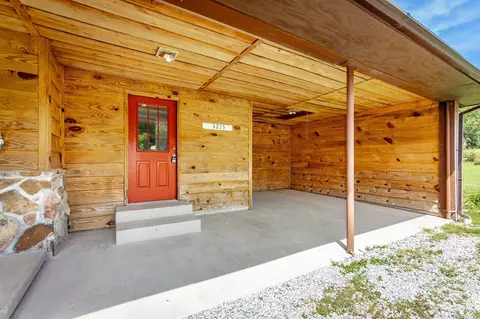 Exterior - 3275 Old Highway 27, Marshall, AR 72650 photo 12 of 13