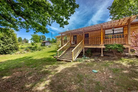 Exterior - 3275 Old Highway 27, Marshall, AR 72650 photo 6 of 13