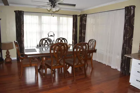 Dining - 4316 S Glover Dr, Pine Bluff, AR 71601 photo 1 of 2