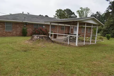 Exterior - 4316 S Glover Dr, Pine Bluff, AR 71601 photo 3 of 7