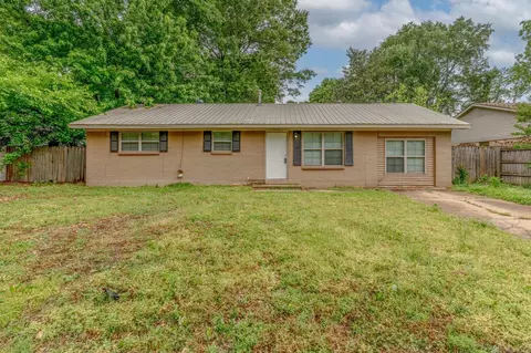 1704 Rosemond Ave, Jonesboro, AR 72401