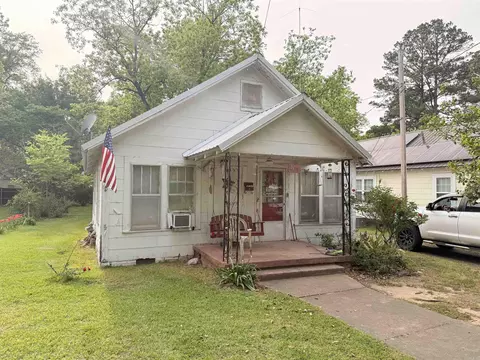 408 S Gabbert St, Monticello, AR 71655