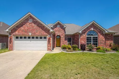 5518 Village Trce, Benton, AR 72015