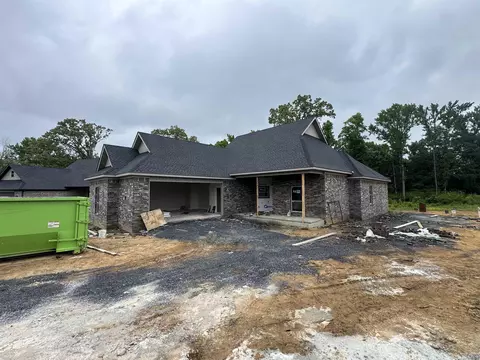 100 Michael Dr, Beebe, AR 72012