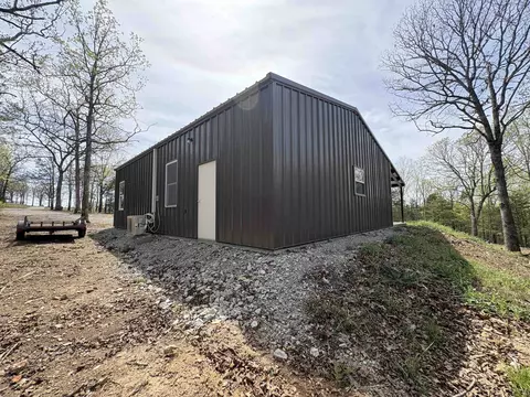 Exterior - 3044 Buford Cutoff, Mountain Home, AR 72653 photo 2 of 8