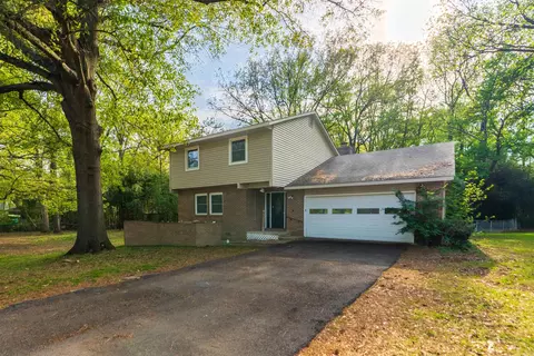1617 Briarwood Dr, Jonesboro, AR 72401