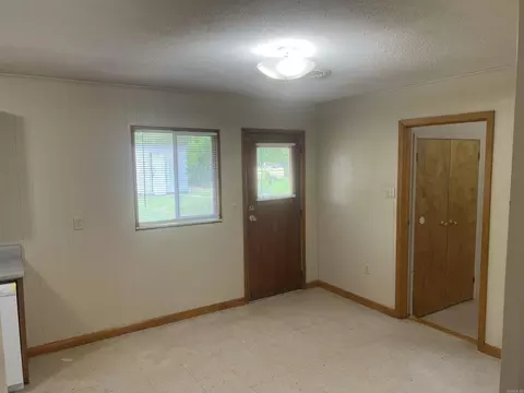 Entry Way - 2210 Broadview Ave, Conway, AR 72034 photo 1 of 2