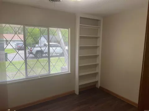 Bedroom - 2210 Broadview Ave, Conway, AR 72034 photo 1 of 3