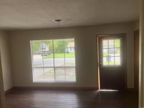 Living - 2210 Broadview Ave, Conway, AR 72034 photo 2 of 2