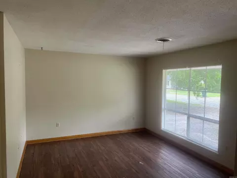 Living - 2210 Broadview Ave, Conway, AR 72034 photo 1 of 2