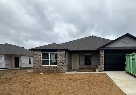 124 Powder River Dr, Beebe, AR 72012