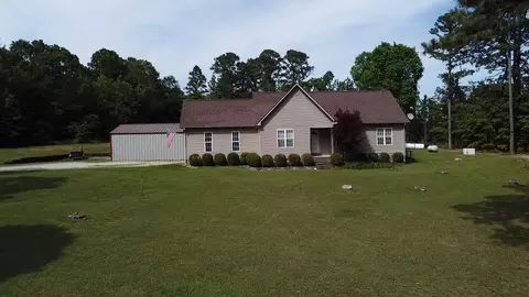 49 Pounders Dr, Violet Hill, AR 72584