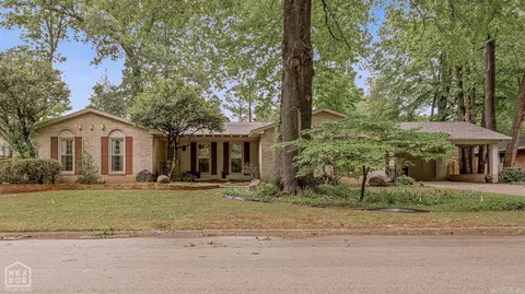 1402 Twin Oaks Ave, Jonesboro, AR 72401