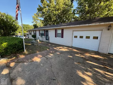1611 Shelton Cv, Pocahontas, AR 72455