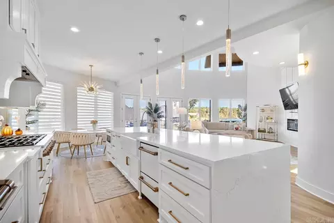 Kitchen - 6560 Westminster, Benton, AR 72019 photo 4 of 5