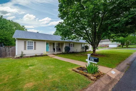 507 Baywood Dr, Little Rock, AR 72211