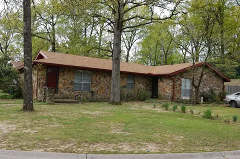 6102 N Woodview Dr, Sherwood, AR 72120