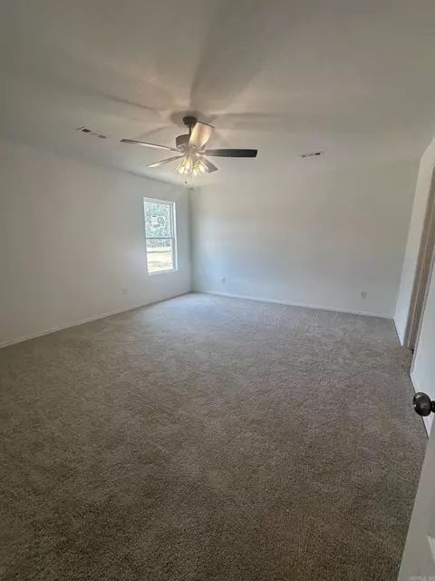 Bedroom - 8065 Chesapeake Trl, Bauxite, AR 72011 photo 1 of 4