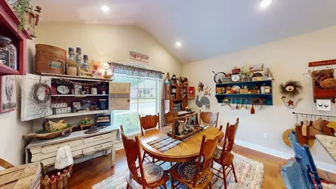 Dining - 1875 Pecan Creek Dr, Conway, AR 72034 photo 2 of 2