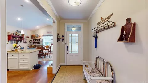 Entry Way - 1875 Pecan Creek Dr, Conway, AR 72034 photo 2 of 5