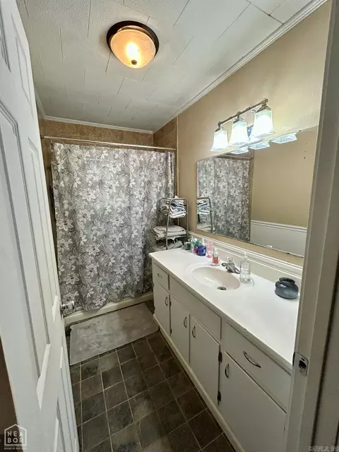 Bath - 108 N Pecan, Tuckerman, AR 72473 photo 2 of 2