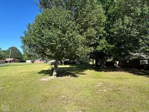 Exterior - 108 N Pecan, Tuckerman, AR 72473 photo 5 of 8