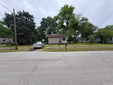Other - 217 Oak St, Trumann, AR 72472 photo 5 of 10