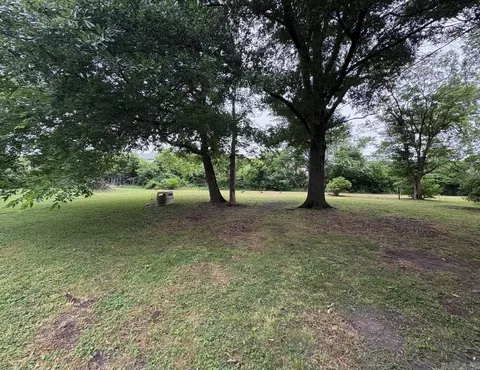 Exterior - 217 Oak St, Trumann, AR 72472 photo 7 of 22