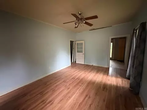 Living - 217 Oak St, Trumann, AR 72472 photo 1 of 5